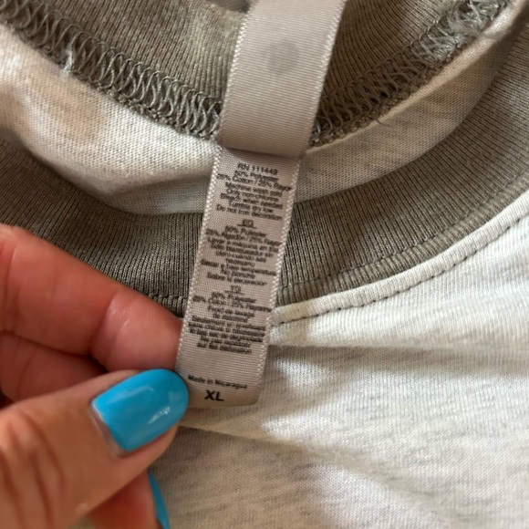 Bundle of Next Level baseball sleeve shirts, size XL - Picture 8 of 8